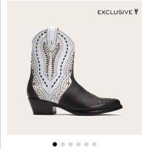 Frye Tulsa Stud Short